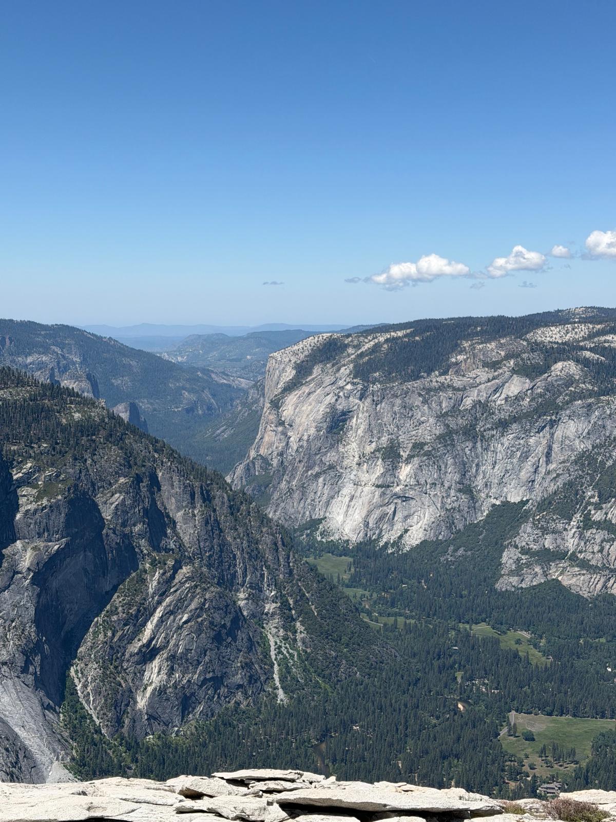 halfdomeyosemitevalley2