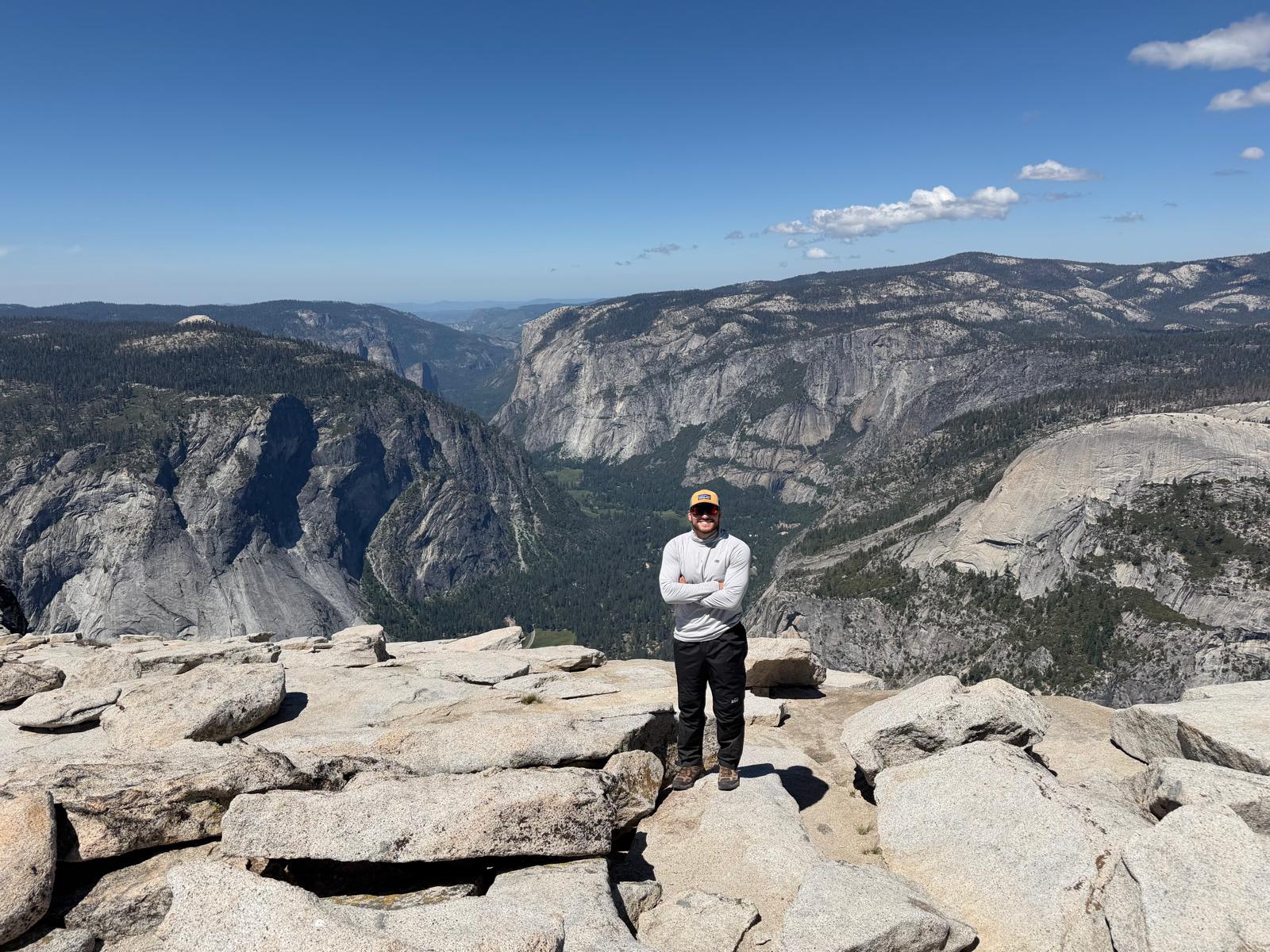 halfdomeyosemitevalley4