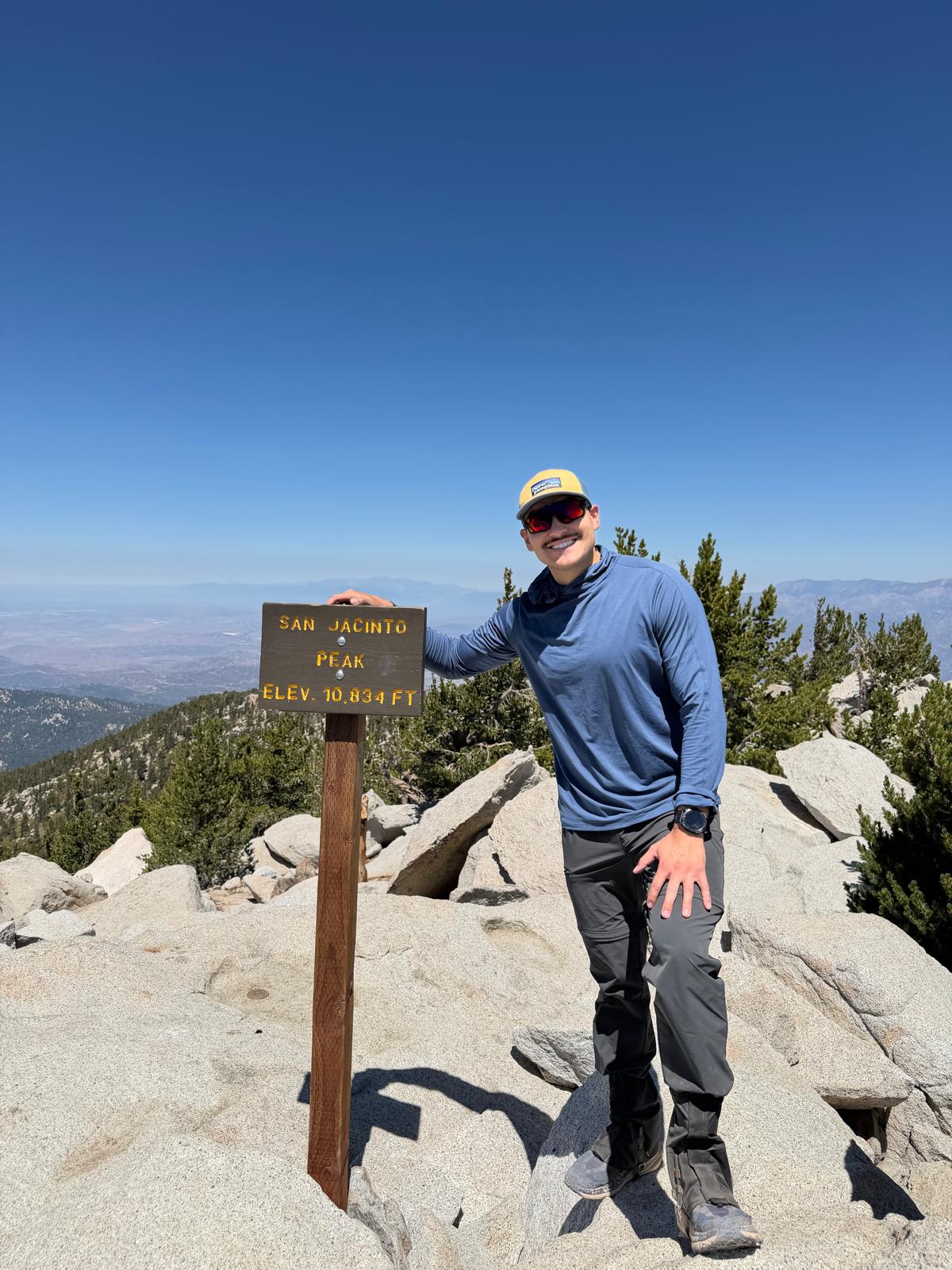 Summit sign